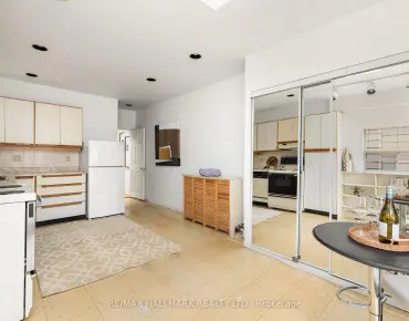 
103 Bevdale Rd <a href='https://luckyalan.com/community.php?community=Toronto:Willowdale West'>Willowdale West, Toronto</a> 5 beds 8 baths 2 garage $4.888M