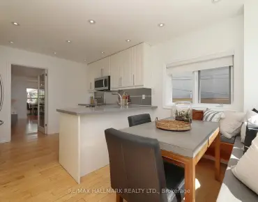 
811 Bloor St W Palmerston-Little Italy, Toronto 5 beds 2 baths  garage $1.4M