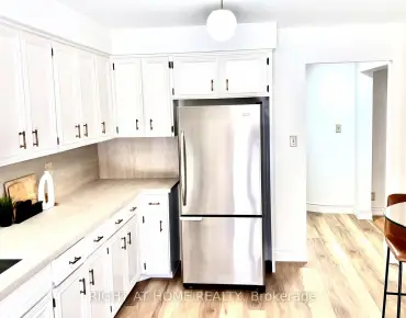 
913 Brimorton Dr Woburn, Toronto 3 beds 2 baths 3 garage $899.8K