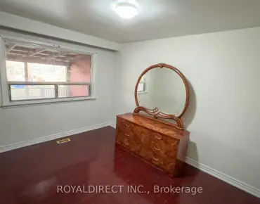 
442 Pharmacy Ave S Clairlea-Birchmount, Toronto 4 beds 5 baths 1 garage $1.5M