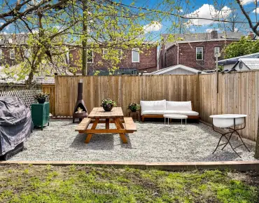 
2864 Weston Rd Humberlea-Pelmo Park W5, Toronto 3 beds 2 baths 2 garage $1.04M