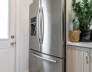 
593 Millwood Rd <a href='https://luckyalan.com/community.php?community=Toronto:Mount Pleasant East'>Mount Pleasant East, Toronto</a> 3 beds 1 baths 1 garage $1.189M