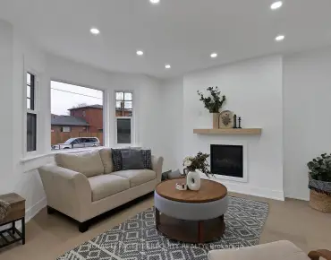 
80 Nelson St Woburn, Toronto 3 beds 2 baths  garage $899K