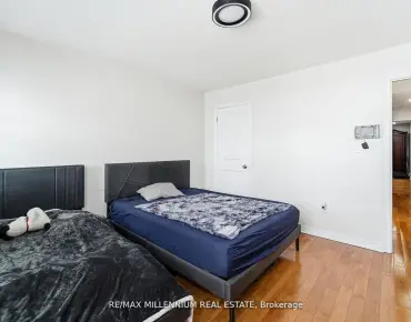 
132 Glen Rd <a href='https://luckyalan.com/community.php?community=Toronto:Rosedale-Moore Park'>Rosedale-Moore Park, Toronto</a> 5 beds 5 baths 1 garage $5.695M