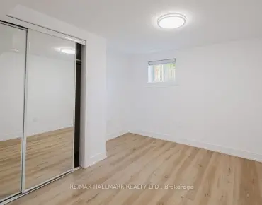 64 Nesbitt Dr <a href='https://luckyalan.com/community.php?community=Toronto:Leaside'>Leaside, Toronto</a> 2 beds 2 baths 1 garage $1.45M
