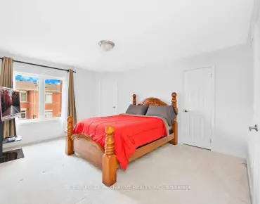 
1931 Malden Cres Liverpool, Pickering 3 beds 4 baths 1 garage $849.999K