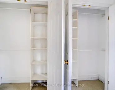 23 Empire Ave South Riverdale, Toronto 3 beds 1 baths garage $979K