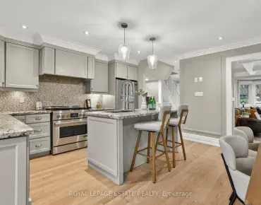 36 Norway Ave The Beaches, Toronto 3 beds 1 baths garage $999.999K