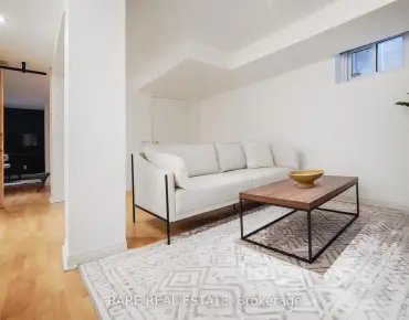 96 Cindy Nicholas Dr Morningside, Toronto 4 beds 4 baths 2 garage $1.099M