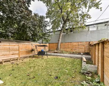 
261 Patricia Ave <a href='https://luckyalan.com/community.php?community=Toronto:Newtonbrook West'>Newtonbrook West, Toronto</a> 4 beds 7 baths 2 garage $2.998M