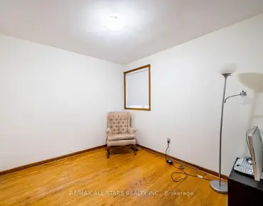 26 Summerglade Dr Agincourt South-Malvern West, Toronto 3 beds 2 baths 1 garage $899K
