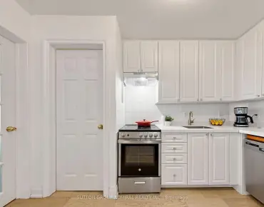 144 Eileen Ave Rockcliffe-Smythe, Toronto 4 beds 4 baths garage $1.249M