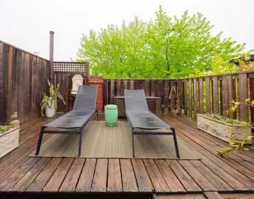 59D Woodbine Ave The Beaches, Toronto 3 beds 2 baths 1 garage $1.4M