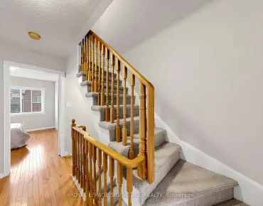 1295 Wharf St Bay Ridges, Pickering 3 beds 4 baths 1 garage $900K
