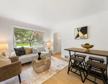 27 Innismore Cres Wexford-Maryvale, Toronto 2 beds 2 baths garage $859.9K