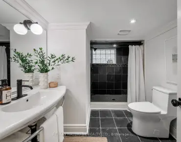 147 Silas Hill Dr <a href='https://luckyalan.com/community.php?community=Toronto:Don Valley Village'>Don Valley Village, Toronto</a> 4 beds 3 baths 1 garage $1.1M