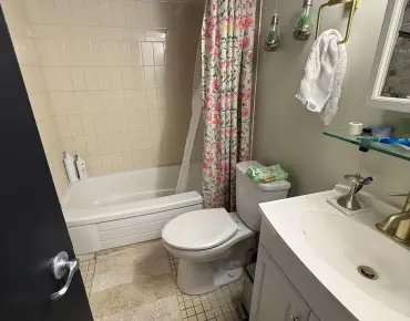 17 Bramble Dr <a href='https://luckyalan.com/community.php?community=Toronto:Banbury-Don Mills'>Banbury-Don Mills, Toronto</a> 3 beds 4 baths 2 garage $2.78M