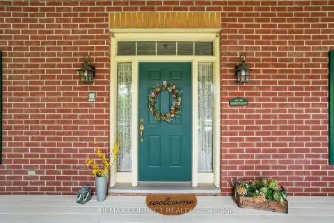 Pickering Woodlands community 1436 Highbush Trl For Sale