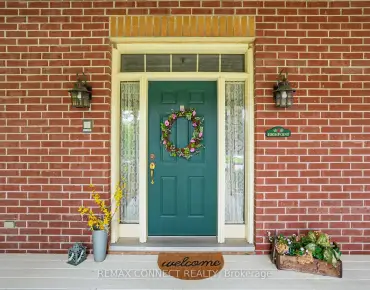 1295 Wharf St Bay Ridges, Pickering 3 beds 4 baths 1 garage $900K