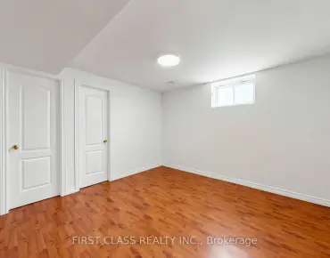 26 Glen Manor Dr The Beaches, Toronto 3 beds 3 baths 1 garage $1.75M
