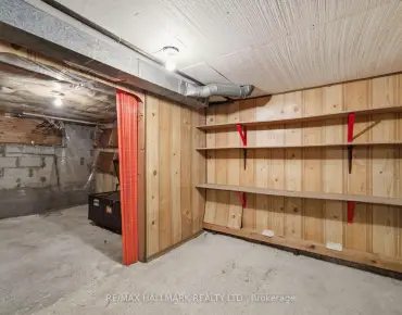 230 Strathallan Wood <a href='https://luckyalan.com/community.php?community=Toronto:Bedford Park-Nortown'>Bedford Park-Nortown, Toronto</a> 4 beds 4 baths garage $4.599M
