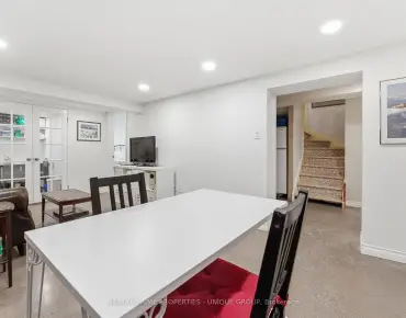 18 Dervock Cres <a href='https://luckyalan.com/community.php?community=Toronto:Bayview Village'>Bayview Village, Toronto</a> 3 beds 4 baths 1 garage $1.579M