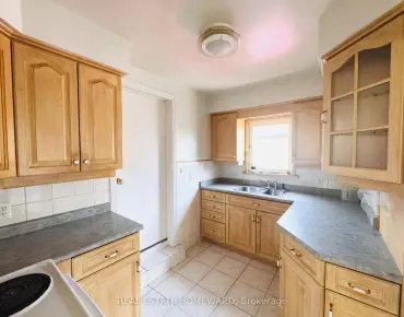 
28 Manadon Dr <a href='https://luckyalan.com/community.php?community=Toronto:Newtonbrook West'>Newtonbrook West, Toronto</a> 4 beds 3 baths 2 garage $1.551M