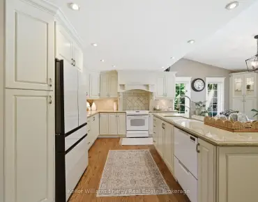 
1101 Gossamer Dr Liverpool, Pickering 5 beds 4 baths 2 garage $1.23M