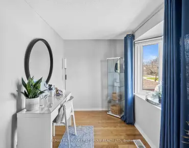 1321 Anton Sq Liverpool, Pickering 4 beds 4 baths 2 garage $1.05M
