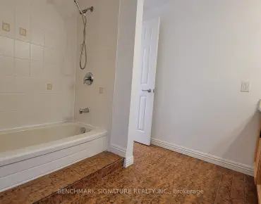 35 Wintermute Blvd Steeles, Toronto 4 beds 3 baths 2 garage $1.23M