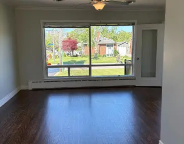 30 Chaplin Cres <a href='https://luckyalan.com/community_CN.php?community=Toronto:Yonge-Eglinton'>Yonge-Eglinton, Toronto</a> 4 beds 3 baths 1 garage $2.2M