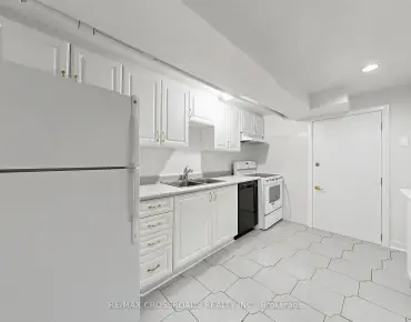 28 Belsay Crt Steeles, Toronto 3 beds 4 baths 1 garage $899K