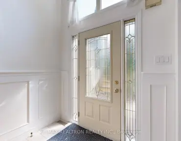 130 Wells St Annex, Toronto 5 beds 2 baths garage $1.199M