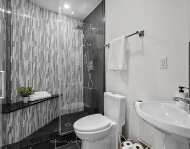 
18 Dervock Cres <a href='https://luckyalan.com/community.php?community=Toronto:Bayview Village'>Bayview Village, Toronto</a> 3 beds 4 baths 1 garage $1.495M