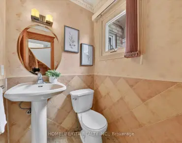 110 Rylander Blvd Rouge E11, Toronto 3 beds 4 baths 2 garage $999K