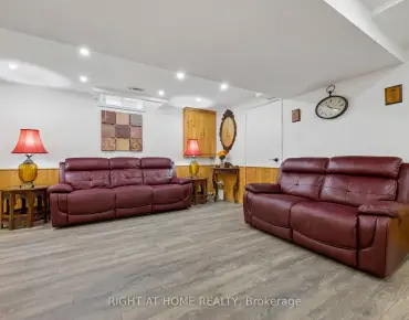 
2007 Lynn Heights Dr Liverpool - 4 beds 4 baths 2 parking space(s) listed at $1198900