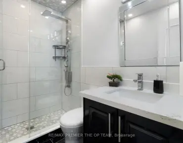 93 Sudbury Hall Dr Rouge E11, Toronto 3 beds 3 baths 1 garage $849K