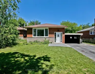 111 Codsell Ave <a href='https://luckyalan.com/community_CN.php?community=Toronto:Bathurst Manor'>Bathurst Manor, Toronto</a> 4 beds 6 baths 2 garage $3.148M