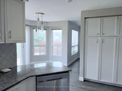 Pickering Woodlands community 560 Steeple Hill For Sale