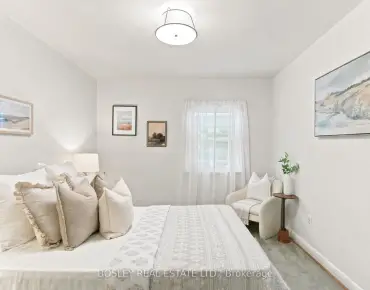 251 Ellington Dr Wexford-Maryvale, Toronto 3 beds 2 baths garage $835K