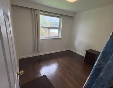 78 Wishing Well Dr Tam O'Shanter-Sullivan, Toronto 3 beds 2 baths garage $890K