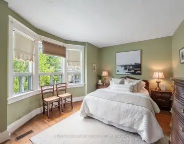 326 Cedarvale Ave Woodbine-Lumsden, Toronto 3 beds 1 baths garage $879K