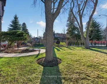 82 Durie St High Park-Swansea, Toronto 3 beds 2 baths 1 garage $1.478M