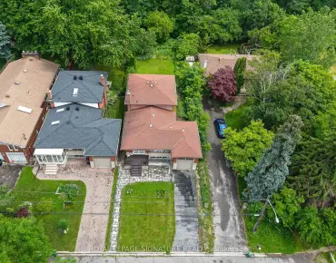 
74 Green Spring Dr Milliken, Toronto 4 beds 4 baths 2 garage $929.9K