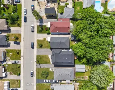 
9 Foregate Ave Malvern, Toronto 4 beds 3 baths  garage $799K