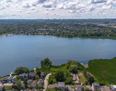 
606 Annland St Bay Ridges, Pickering 3 beds 4 baths  garage $1.298M