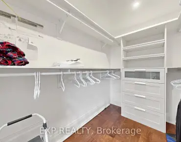 
44 Tower Dr Wexford-Maryvale, Toronto 4 beds 6 baths  garage $1.4M
