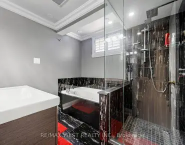 555 McCowan Rd Bendale, Toronto 3 beds 2 baths 1 garage $999.99K