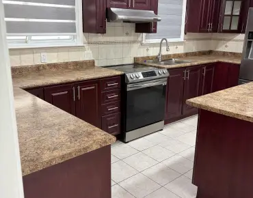 
1074 Midland Ave Bendale - 3 beds 2 baths 1 parking space(s) listed at $899000