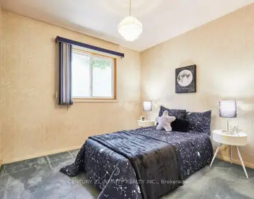 1 Goodland Gate Agincourt South-Malvern West, Toronto 5 beds 2 baths 2 garage $1.4M